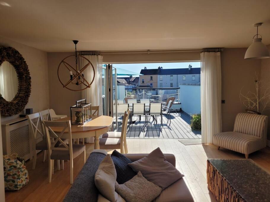 Central Modern Townhouse In Saundersfoot Villa Luaran gambar